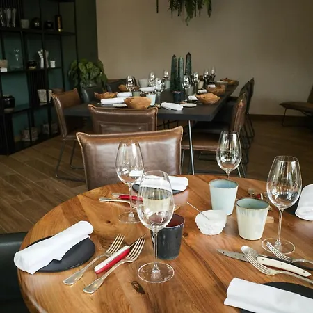 Domaine Le Verbois Hotel *